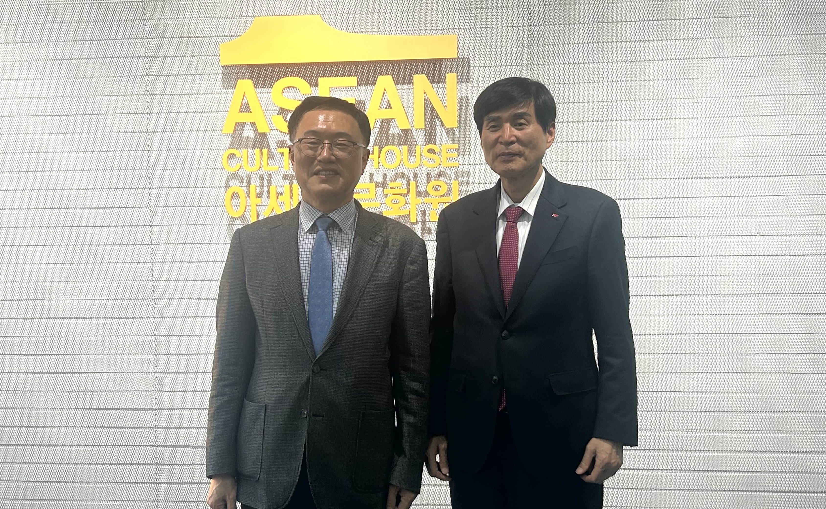 Хэрэг эрхлэх газрын мэдээ