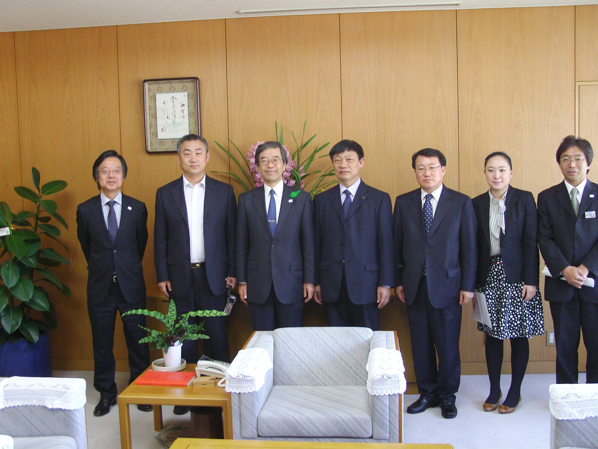 东北亚地区地方政府联合会宣传小组访问兵库县